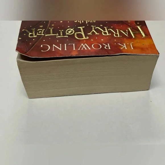 Harry Potter and the Order of the Phoenix - Book 5 | Softcover 📚 - Picture 13 of 16